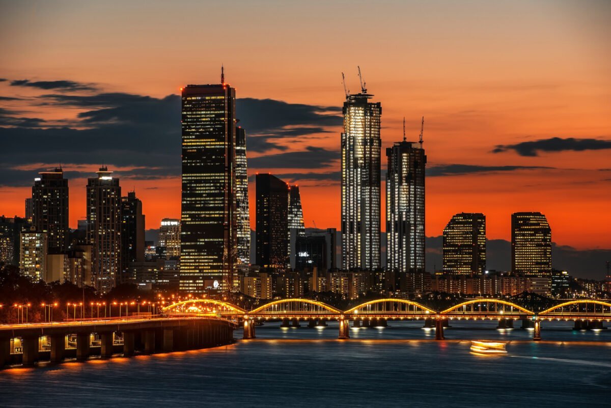seoul city skyline at sunset